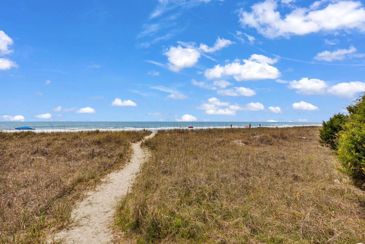 Bright And Sunny Condo With Stunning Oceanfront شاطئ ميرتل المظهر الخارجي الصورة