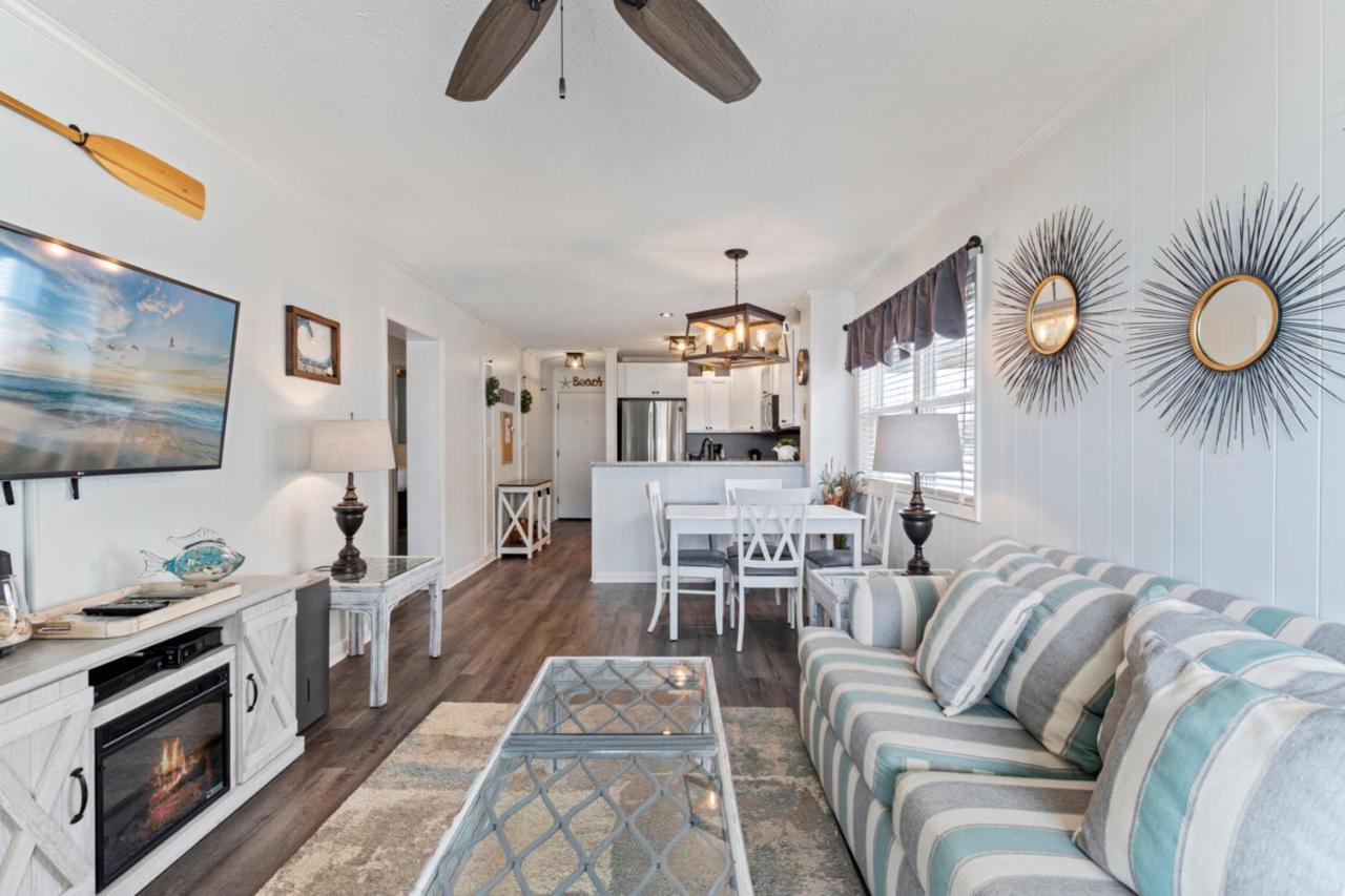 Bright And Sunny Condo With Stunning Oceanfront شاطئ ميرتل المظهر الخارجي الصورة
